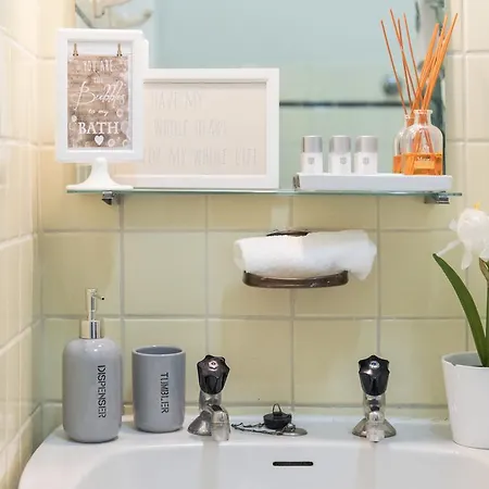 Apartment Bairro Alto 1 *